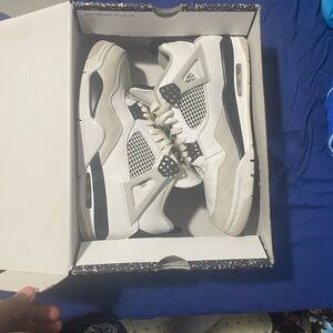 Jordan 4s military blacks